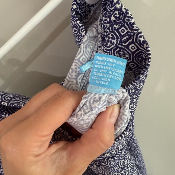 J. McLaughlin Navy Blue/White Patterned Pants - Size Small - Picture 4 of 10